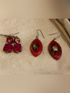Set of 2 Red enamel Earrings